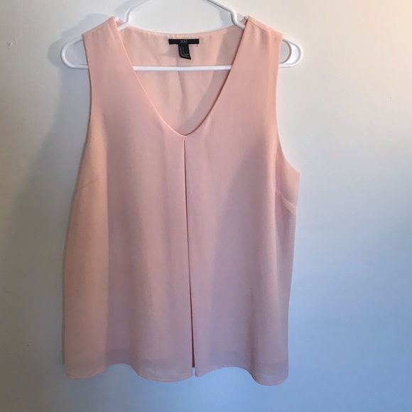 Forever 21 Tops - Forever 21 - Light Pink Top Forever 21 Tops - Forever 21 - Light Pink Top
